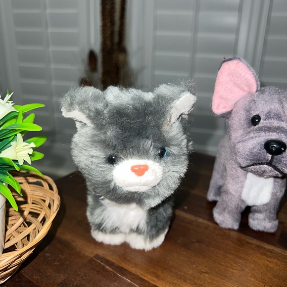 American Girl Doll Pets Grey Cat, Chocolate Lab, French bulldog - Picture 2 of 16